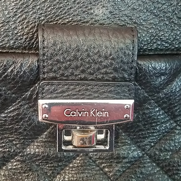 Calvin Klein Bags Calvin Klein Handbag Rn 5463 Ca 57151 Poshmark